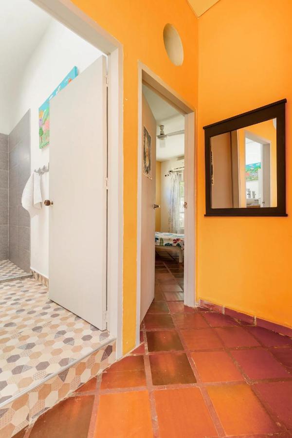 Pensión Junto Al Mar Y El Manglar *